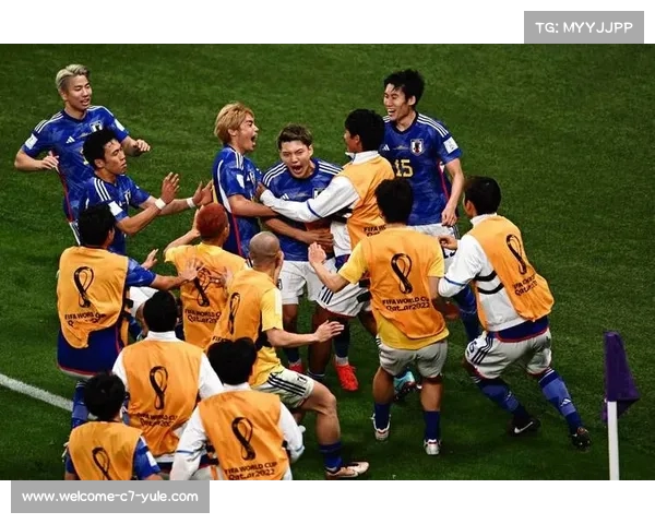 FIFA盛赞日本队赛场内外表现及球迷素养展现运动精神 FIFA盛赞日本队赛场内外表现及球迷素养展现运动精神
