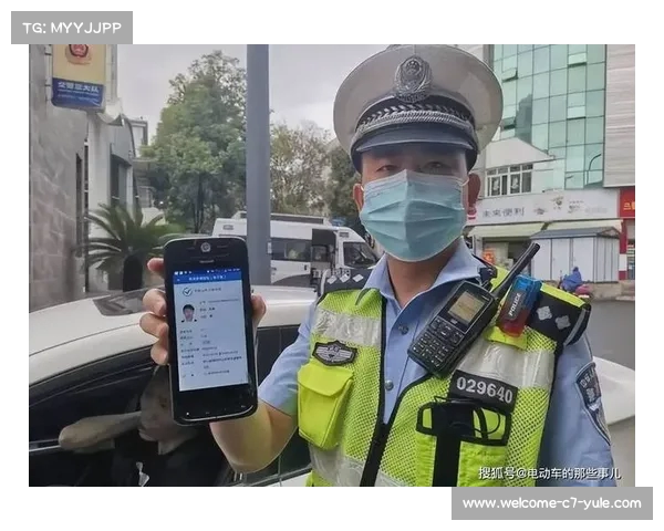 八家俱乐部因未按时清偿欠薪遭扣六分的处罚引发关注 八家俱乐部因未按时清偿欠薪遭扣六分的处罚引发关注